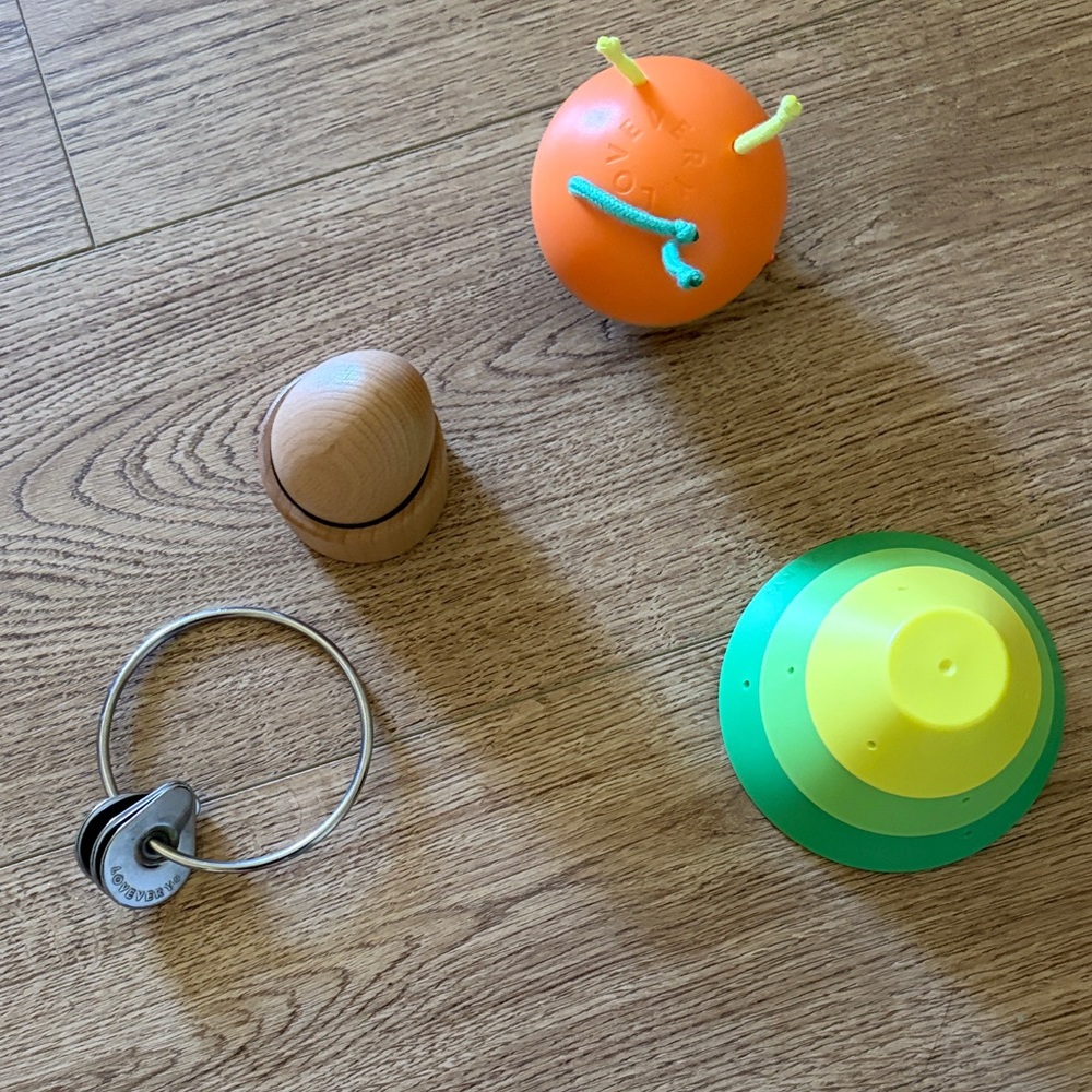 LOVEVERY egg cup, keys, chime ball, cone set (9-10 months+)